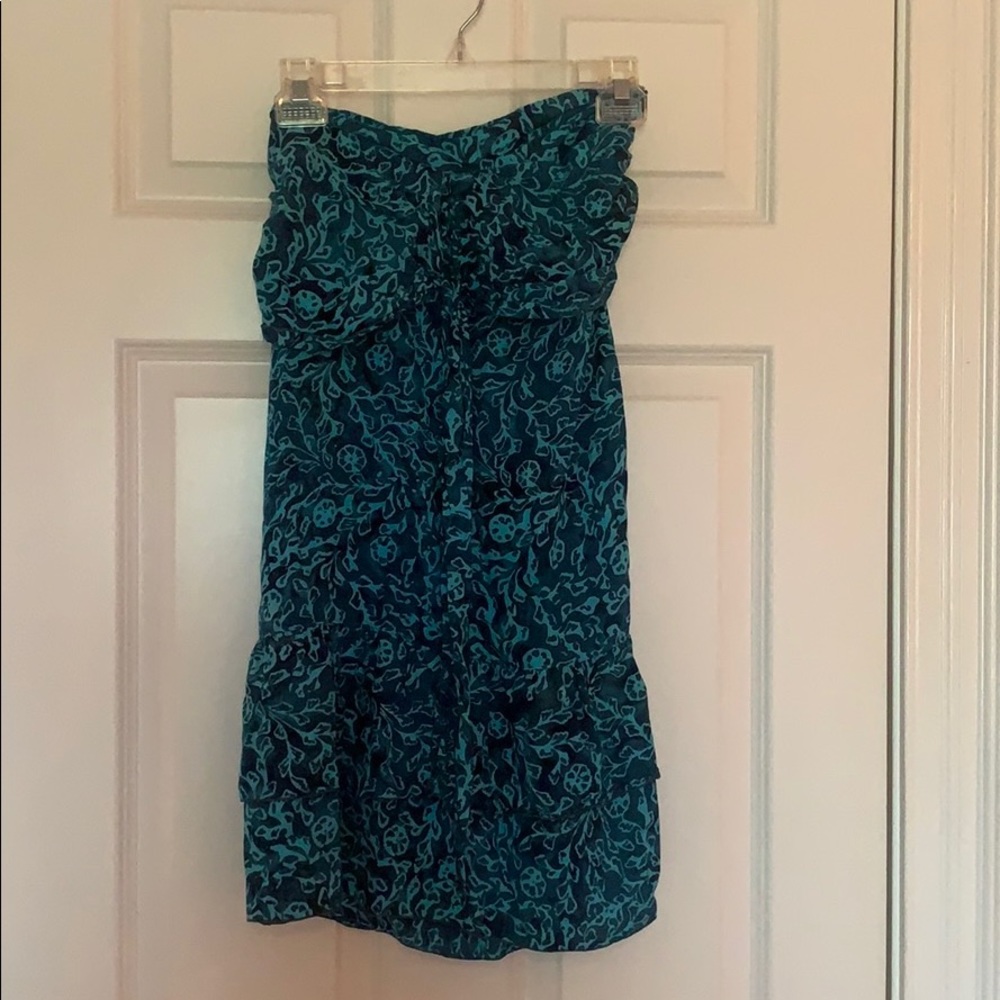 Knee length dress